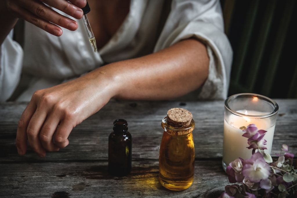 Bienfaits d’un massage aux huiles essentielles